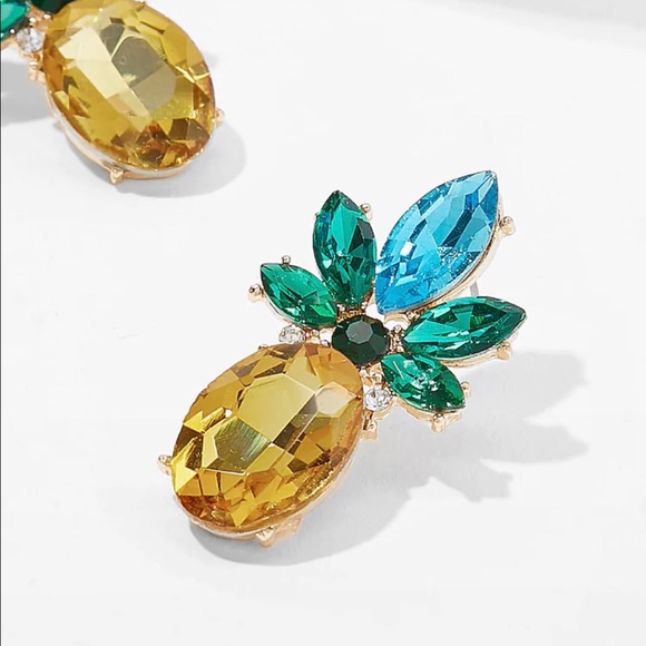 Pinanpple earings - Picture 3 of 4